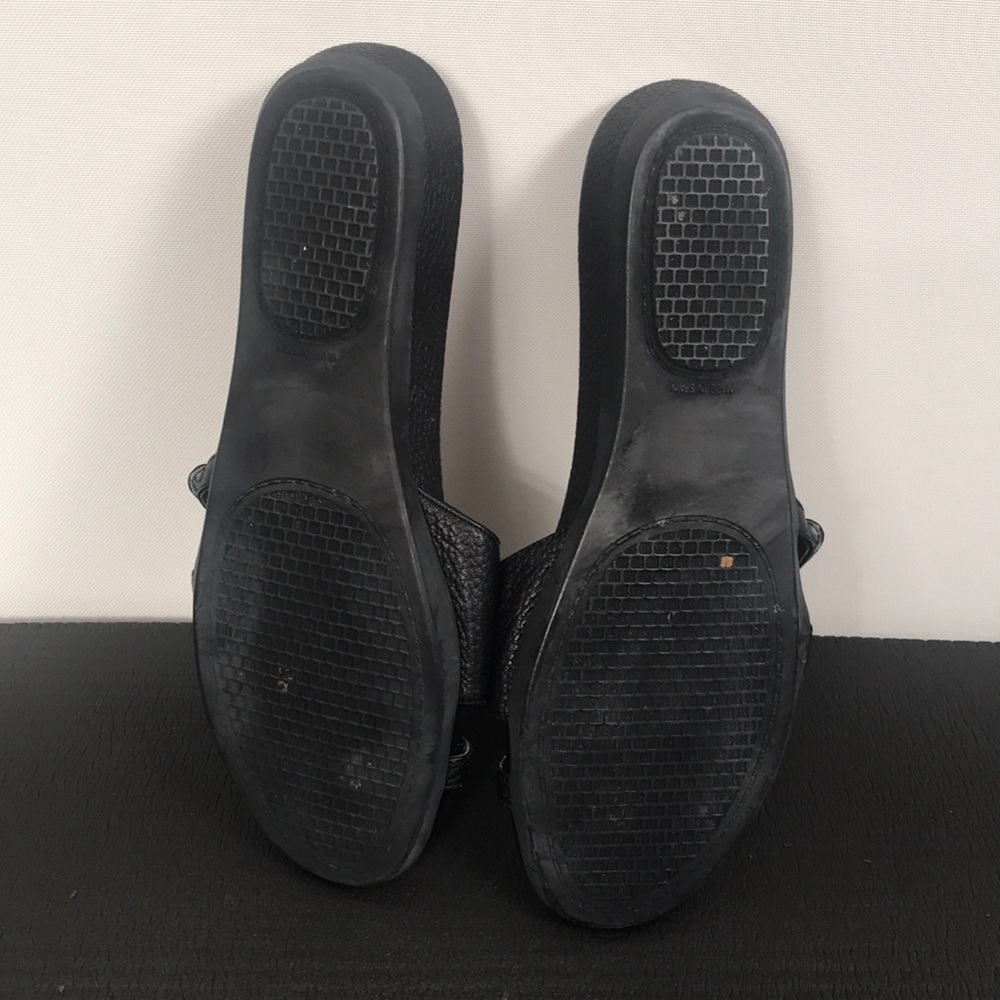 Stuart Weizmann Sandals - Picture 3 of 3